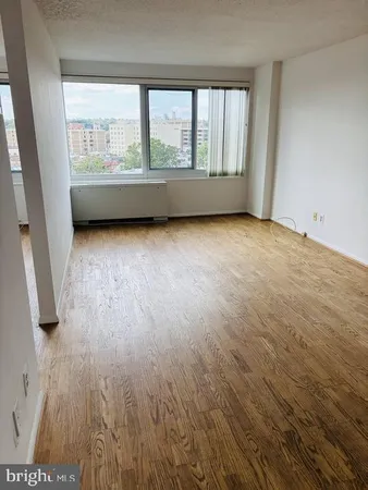 $2,350 | 1330 New Hampshire Avenue Northwest, Unit 823, Washington, DC 20036