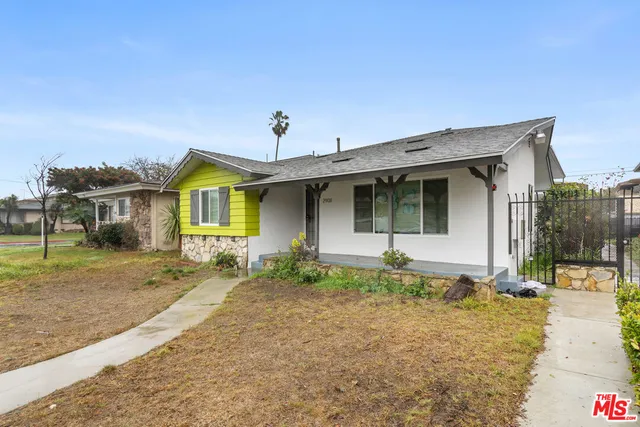 $3,300 | 2908 141st Place, Unit 1, Gardena, CA 90249