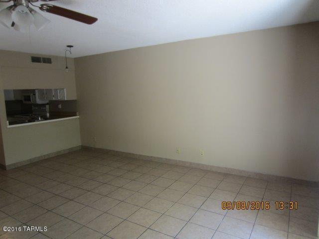 2781 West Anklam Road Tucson, AZ 85745 - Photo 4 of 17