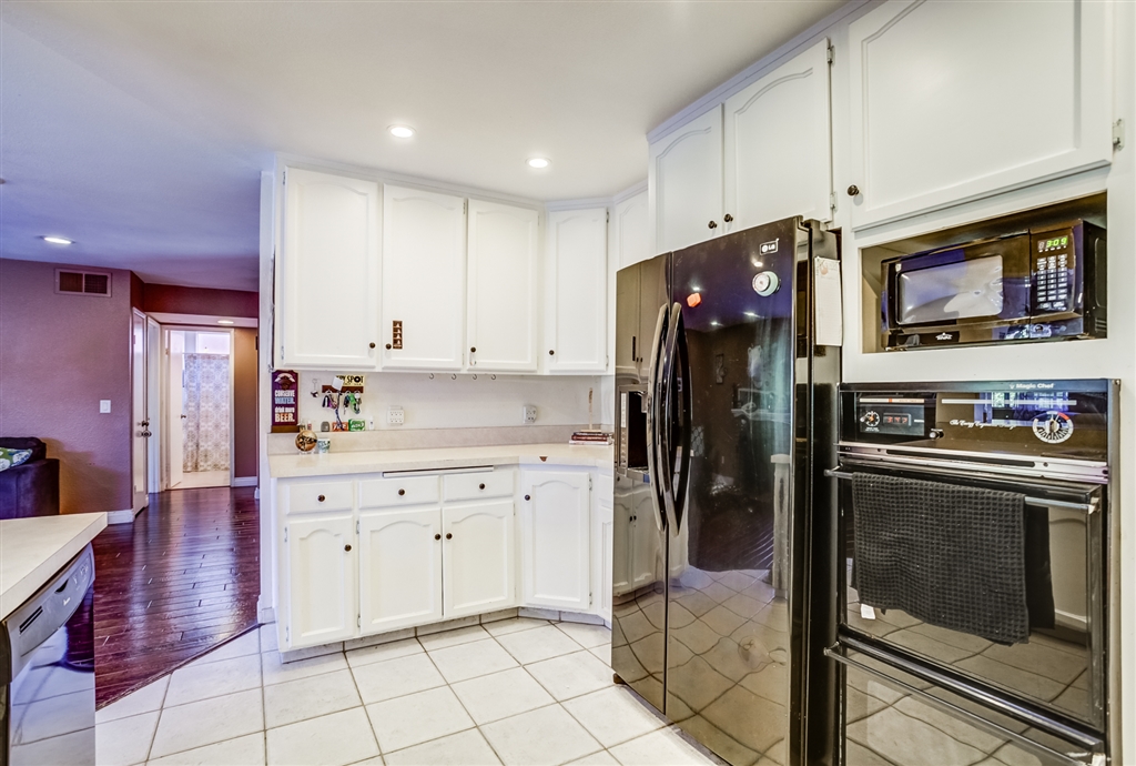 10954 Crystal Springs Road Santee, CA 92071 - Photo 11 of 25