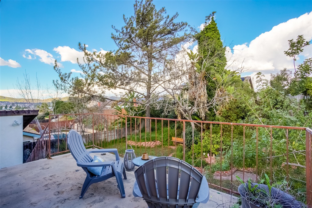 10954 Crystal Springs Road Santee, CA 92071 - Photo 17 of 25