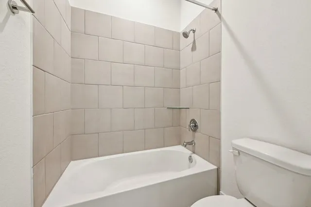 a view of an entrance to house