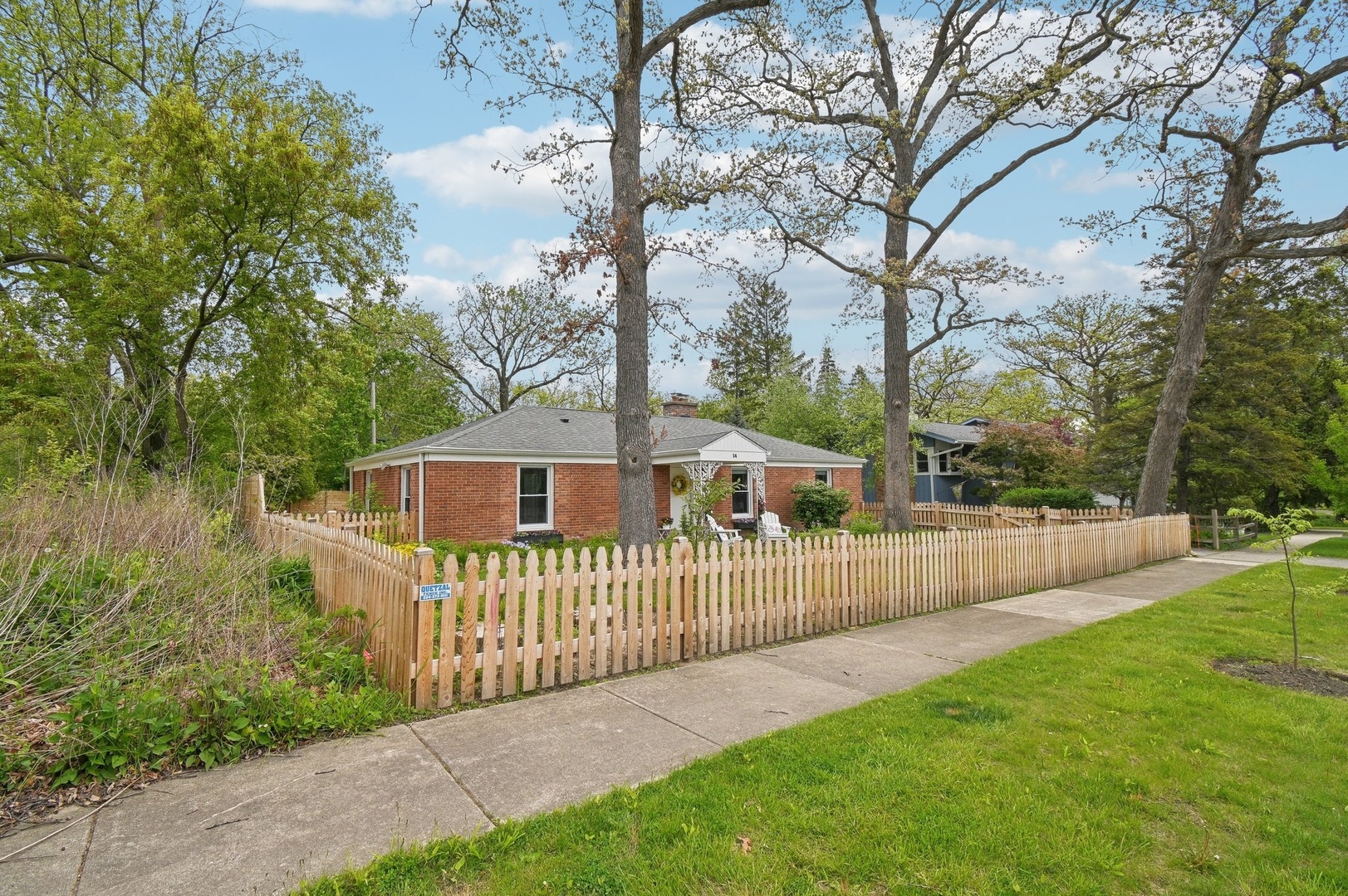 14 East Woodland Road Lake Bluff, IL 60044 - Photo 1 of 33 Gallery Image 1