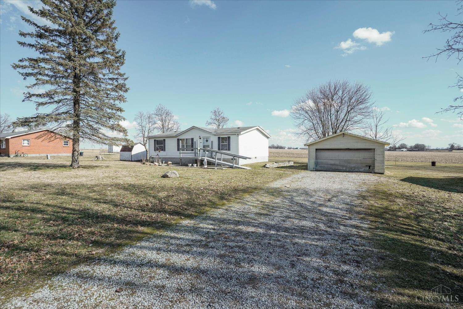 674 Bernard Road New Vienna, OH 45159 - Photo 2 of 38