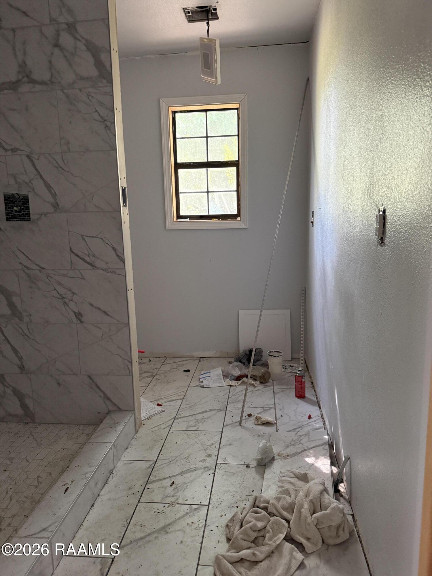 8204 Weeks Island Road New Iberia, LA 70560 - Photo 9 of 15 IMG_1342