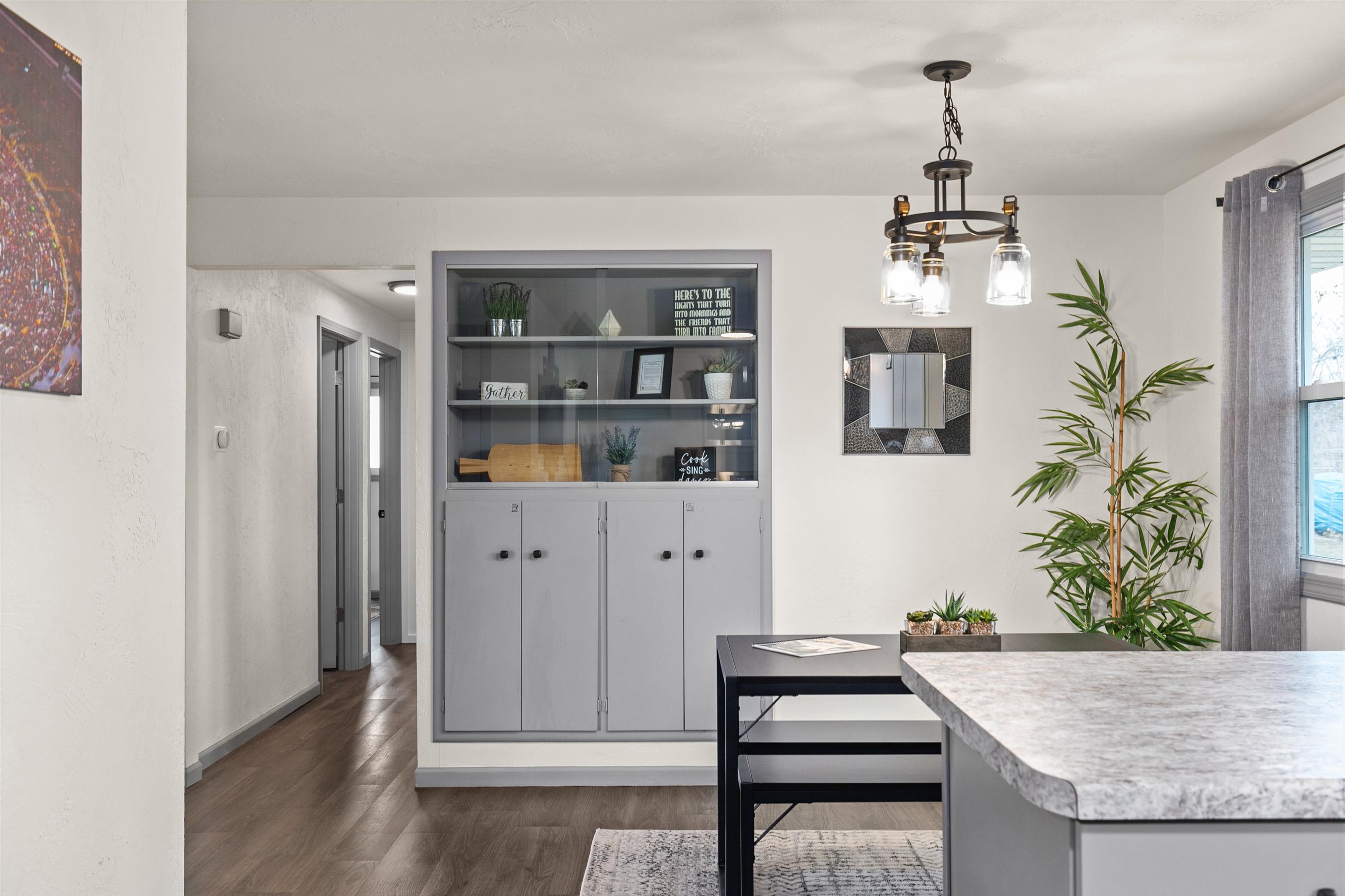 1170 Raleigh Street Green Bay, WI 54304 - Photo 5 of 19