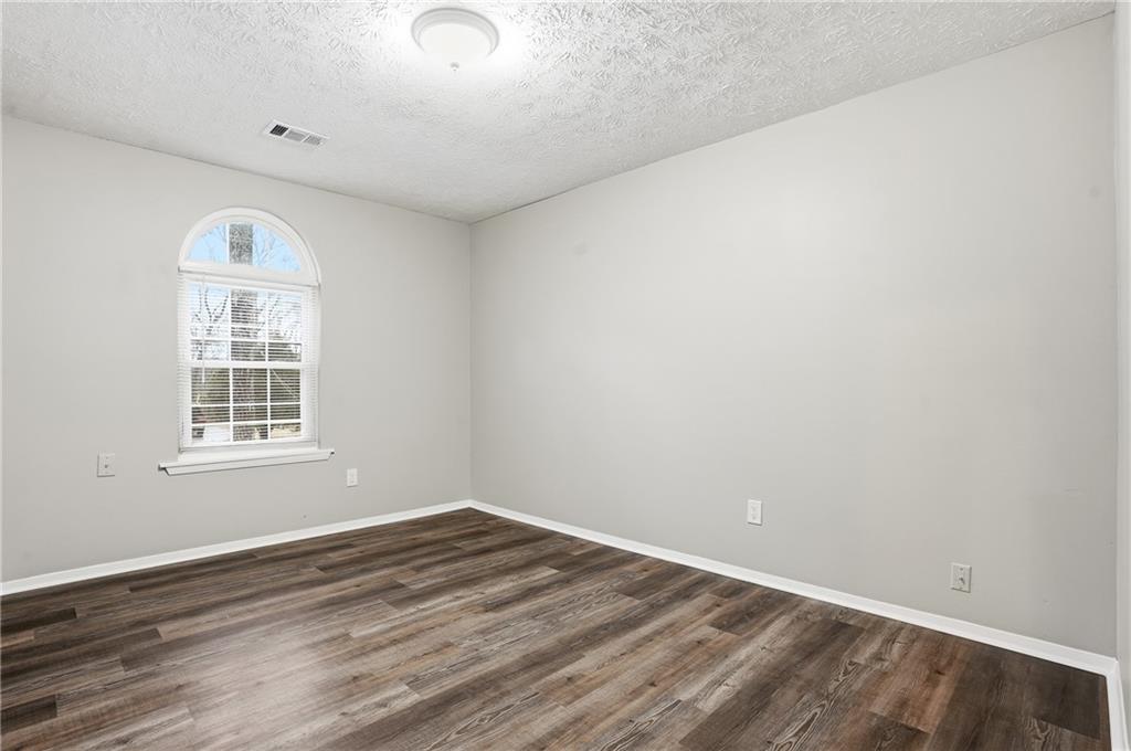 1045 Forest Path Stone Mountain, GA 30088 - Photo 20 of 26