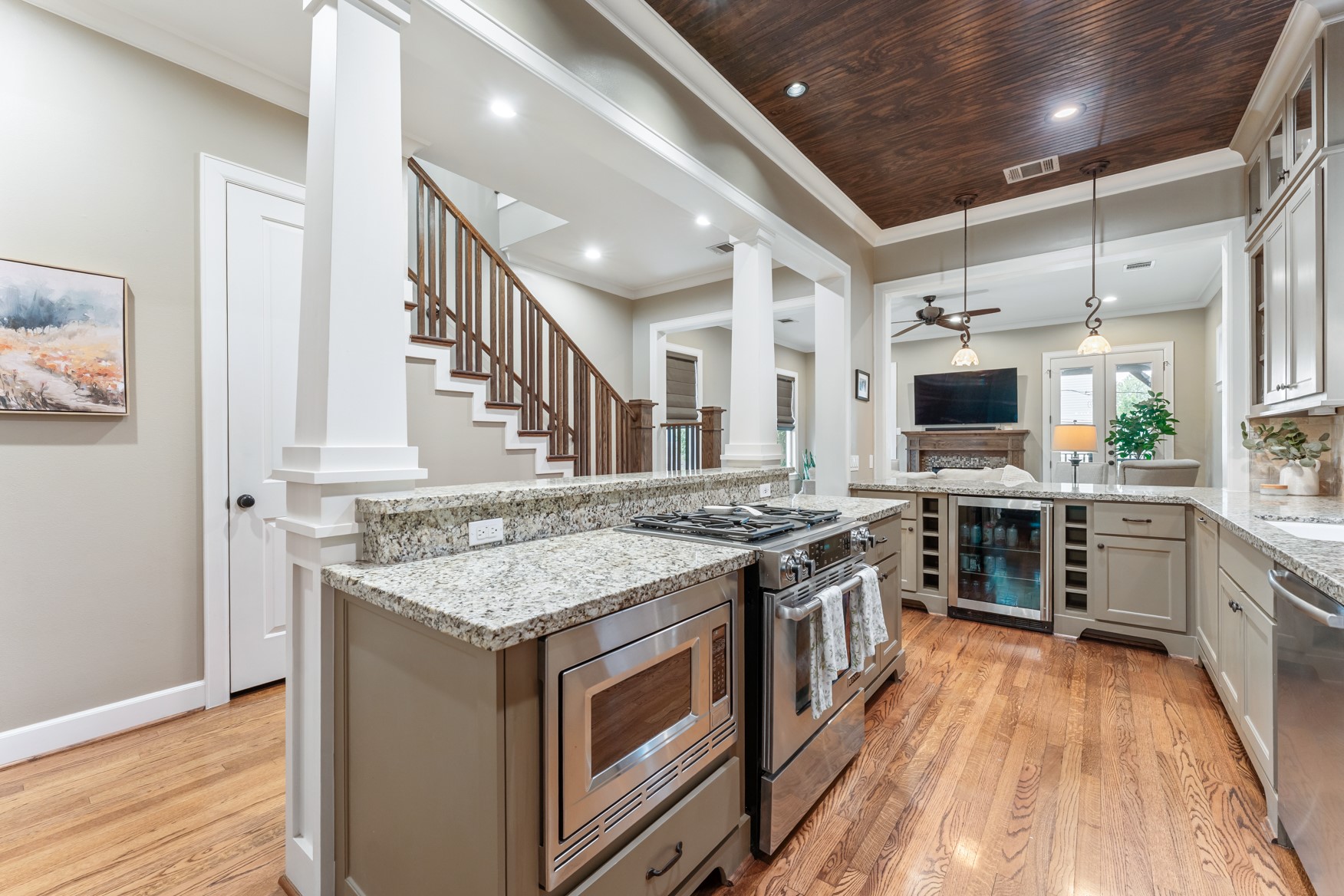 836 East 24th Street Houston, TX 77009 - Photo 9 of 40 Large walk in pantry under the stairs