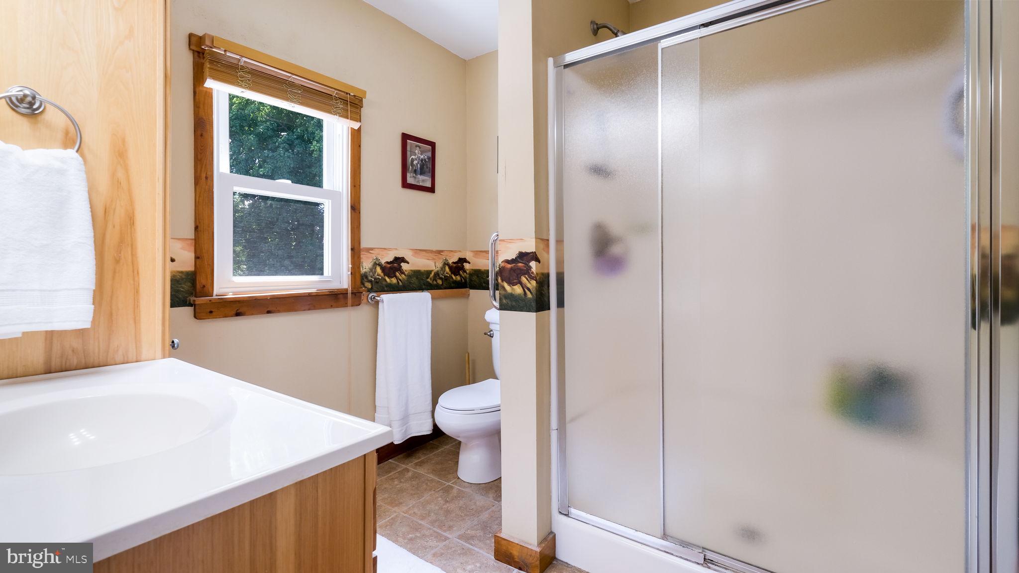 1267 Dahlia Road Warminster, PA 18974 - Photo 22 of 39 Primary Bdrm Bathroom