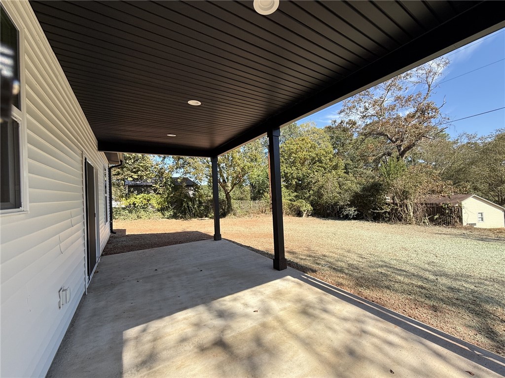 706 Woodlake Road Anderson, SC 29621 - Photo 23 of 25 Gallery Image 23