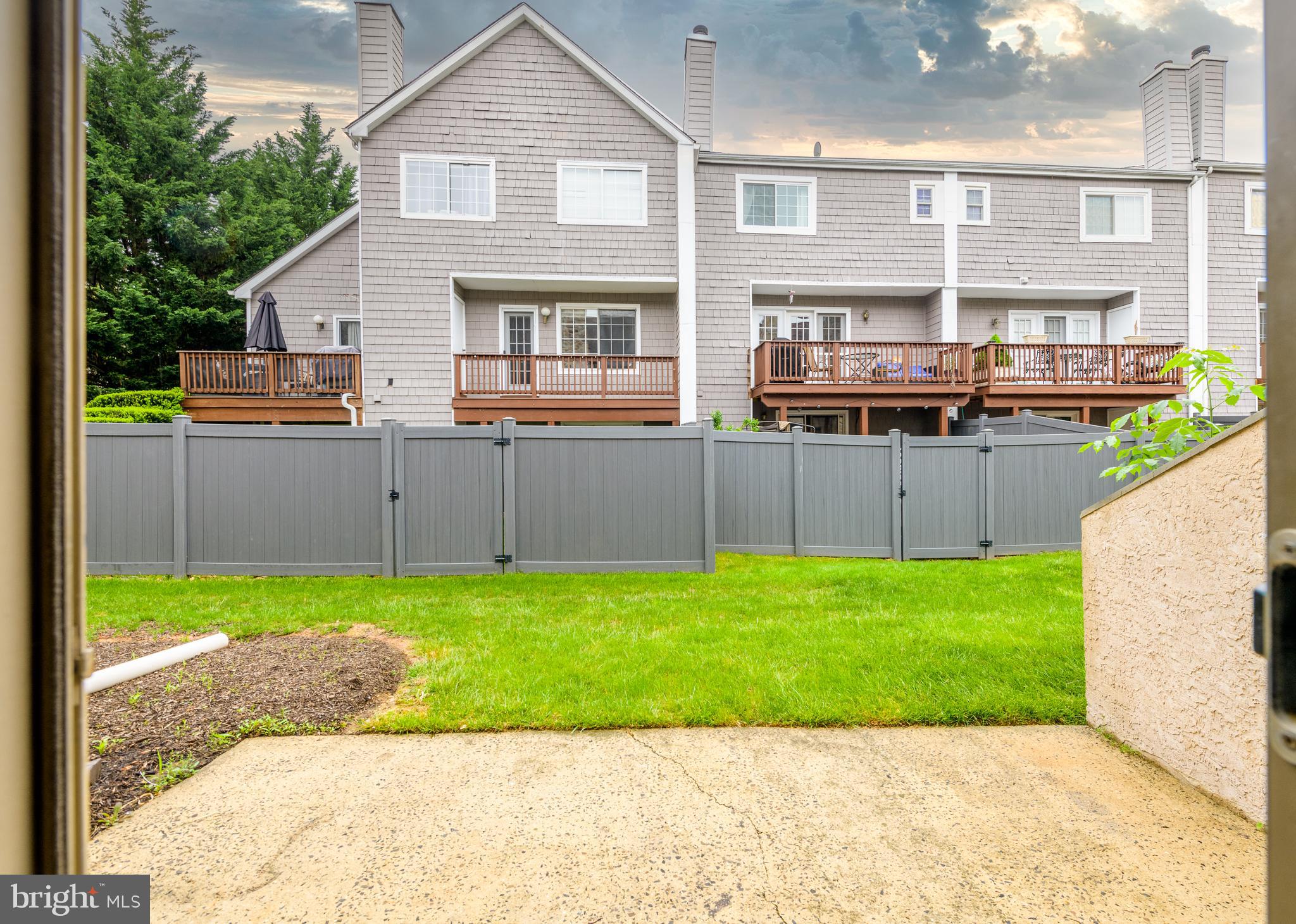 77 Bunker Hill Court, Unit 77 Wayne, PA 19087 - Photo 2 of 20