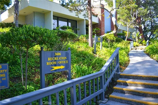 $499,000 | 3605 West Hidden Lane, Unit 309, Rolling Hills Estates, CA 90274