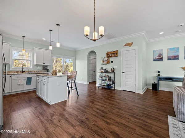 $305,000 | 312 Holbrook Lane, Hubert, NC 28539