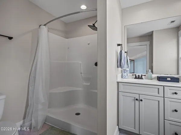 $305,000 | 312 Holbrook Lane, Hubert, NC 28539