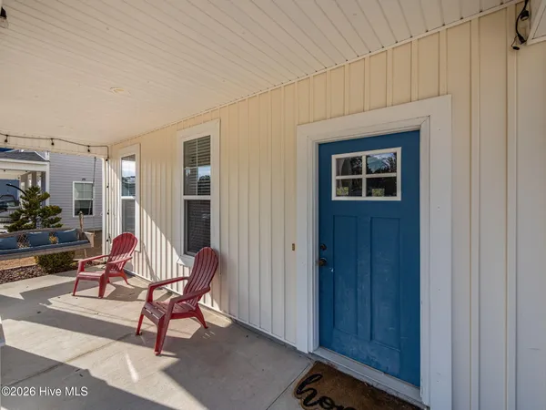 $305,000 | 312 Holbrook Lane, Hubert, NC 28539