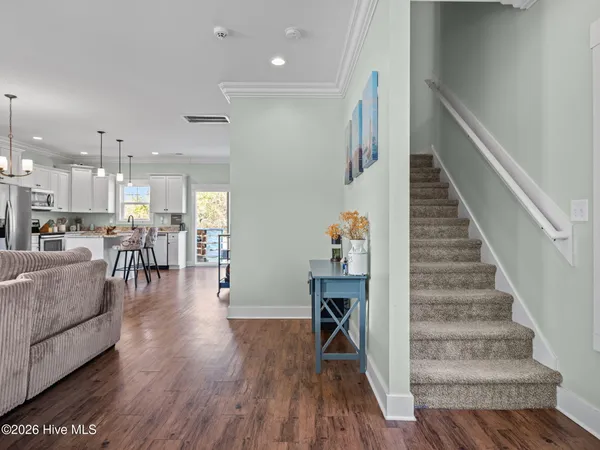 $305,000 | 312 Holbrook Lane, Hubert, NC 28539