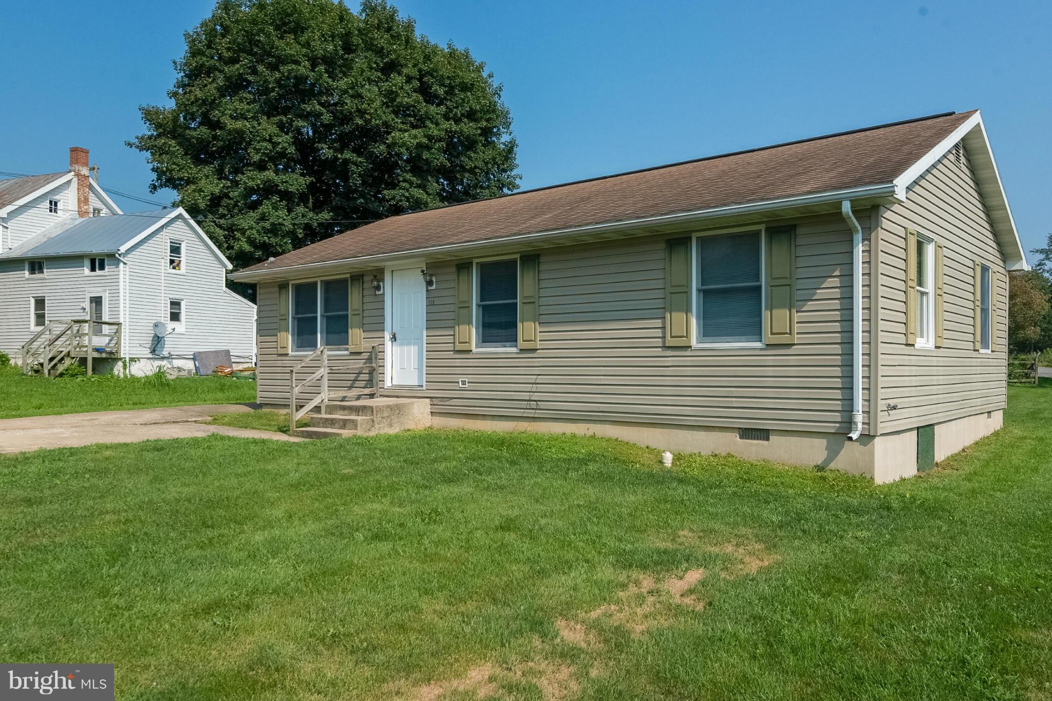 110 Creagerstown Road Woodsboro, MD 21798 - Photo 3 of 30 Exterior (Front)