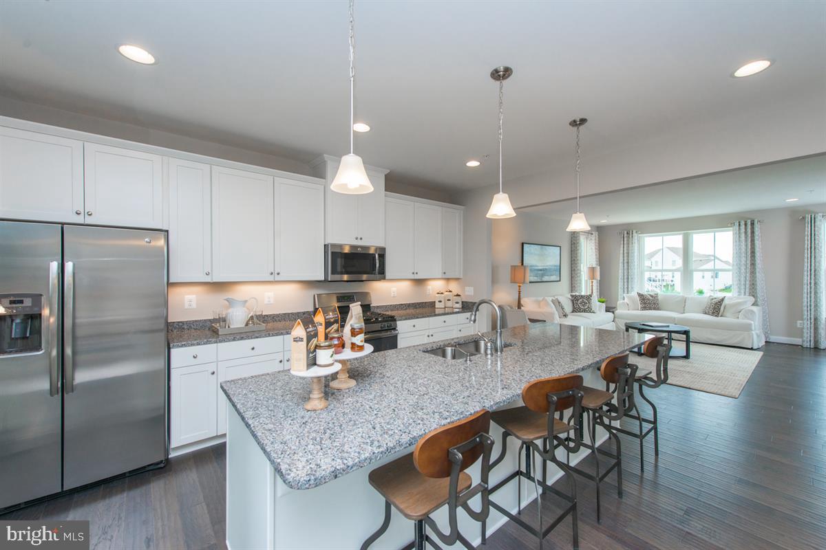 3062 Shaws Road Edgemere, MD 21219 - Photo 5 of 35