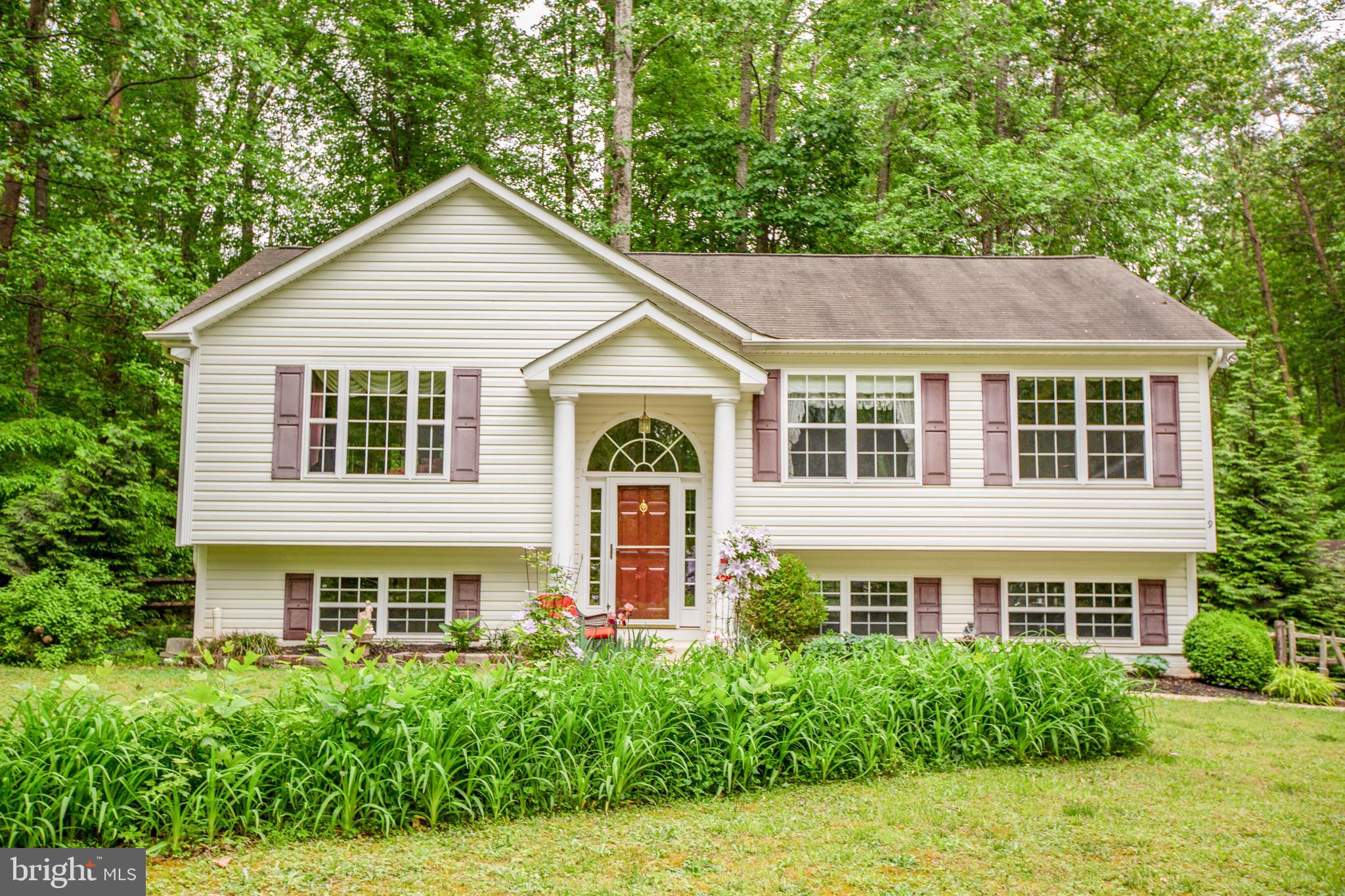19 Benner Loop Ruther Glen, VA 22546 - Photo 1 of 48 Gallery Image 1