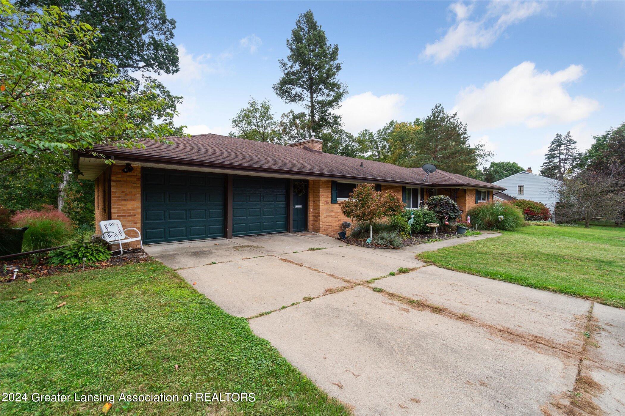 1815 Tecumseh River Road Lansing, MI 48906 - Photo 37 of 51 02-1815-Tecumseh-River-Rd-Lansing-MI-489