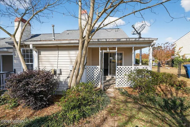 $164,000 | 957 Laurel Oak Court, Macon, GA 31204