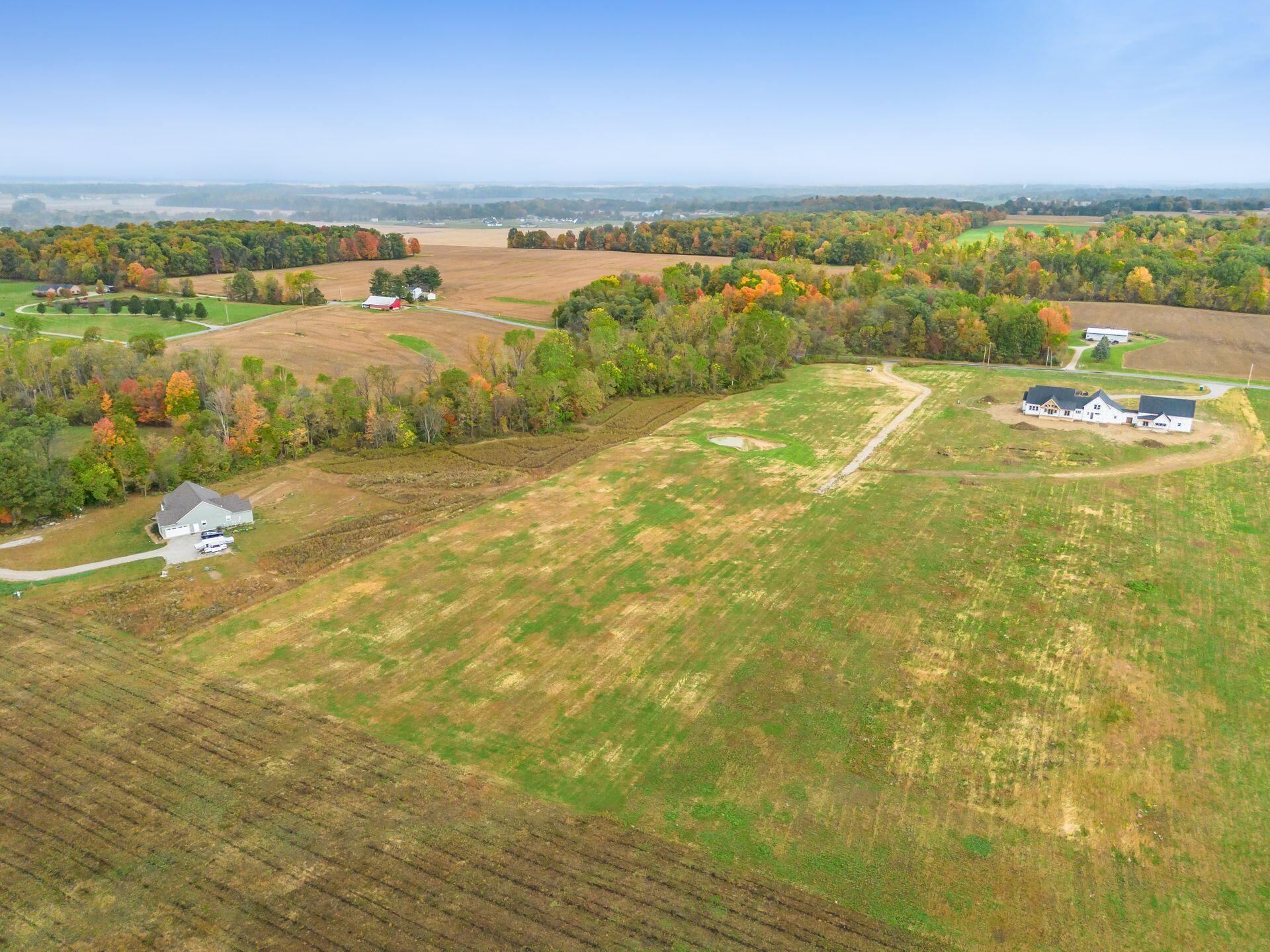 1018 Dent Road Sunbury, OH 43074 - Photo 4 of 7 004_d0e350ba2_B-1018 Dent-004