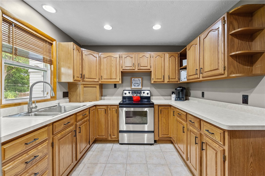 25 Coventry Avenue Rochester, NY 14610 - Photo 22 of 37