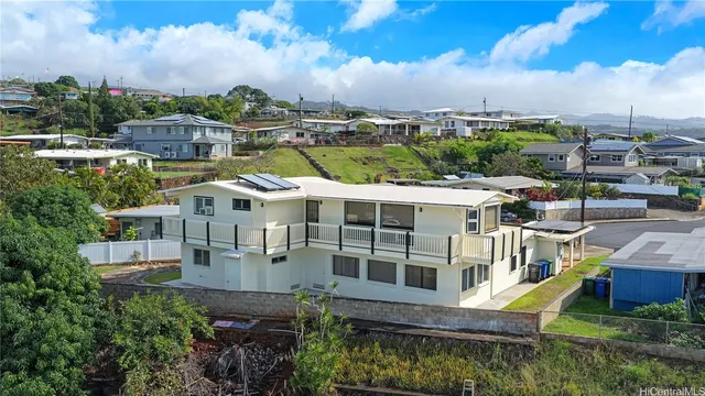 $1,275,000 | 99-520 Pohue Place, Aiea, HI 96701