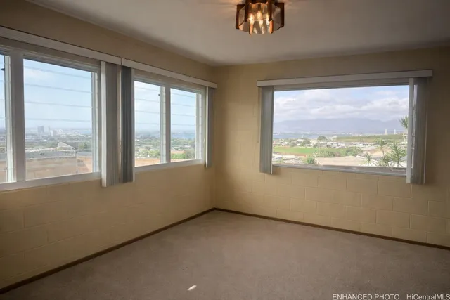 $1,275,000 | 99-520 Pohue Place, Aiea, HI 96701