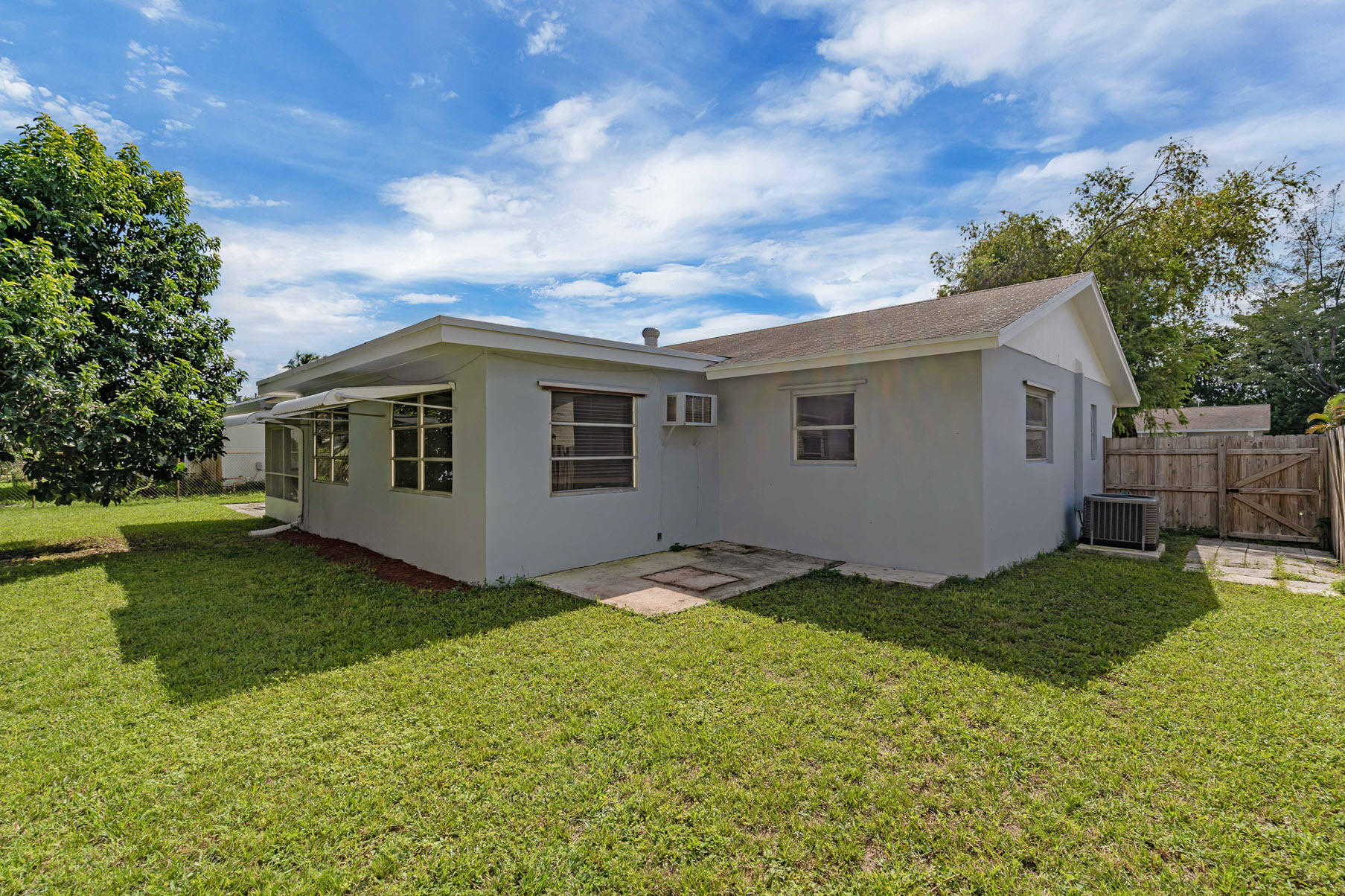 10234 Sleepy Brook Way Boca Raton, FL 33428 - Photo 32 of 34 10234 Sleepy Brook (32)