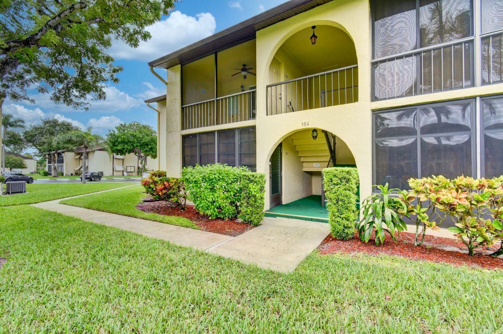 304 Pine Ridge Circle, Unit C2 Greenacres, FL 33463 - Photo 5 of 34 08_dsc_1303_4_5_6_7