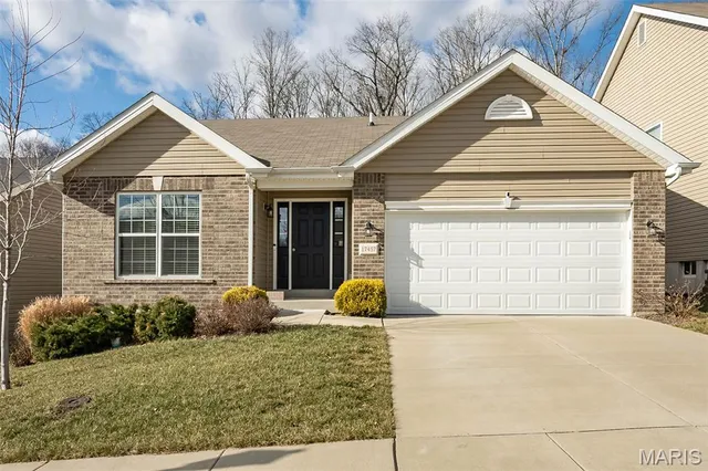 $399,900 | 17457 Wyman Ridge Drive, Eureka, MO 63025