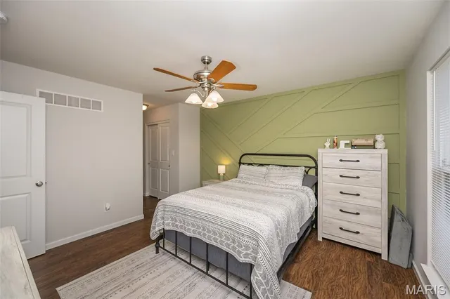 $399,900 | 17457 Wyman Ridge Drive, Eureka, MO 63025