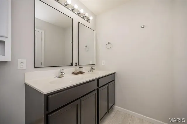 $399,900 | 17457 Wyman Ridge Drive, Eureka, MO 63025