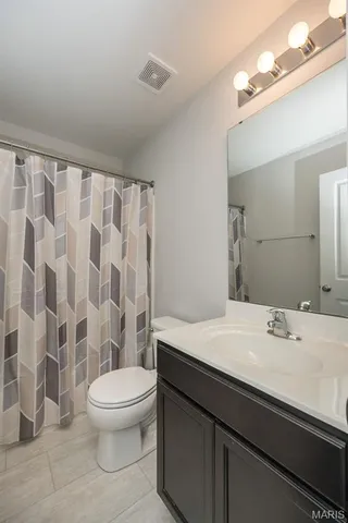 $399,900 | 17457 Wyman Ridge Drive, Eureka, MO 63025