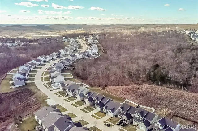 $399,900 | 17457 Wyman Ridge Drive, Eureka, MO 63025