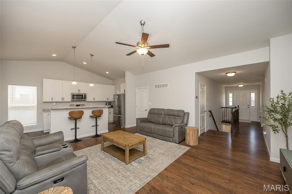 17457 Wyman Ridge Drive Eureka, MO 63025 - Photo 9 of 52