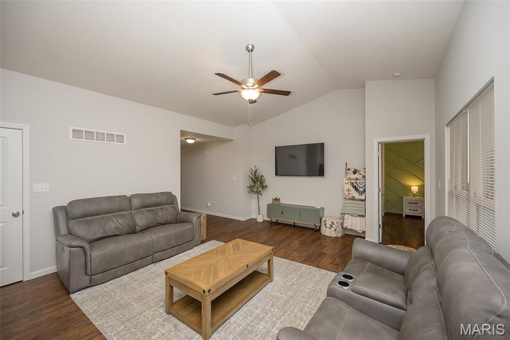 17457 Wyman Ridge Drive Eureka, MO 63025 - Photo 10 of 52