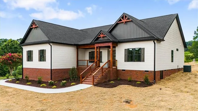 $449,900 | 3963 Highway 42, Asheboro, NC 27205