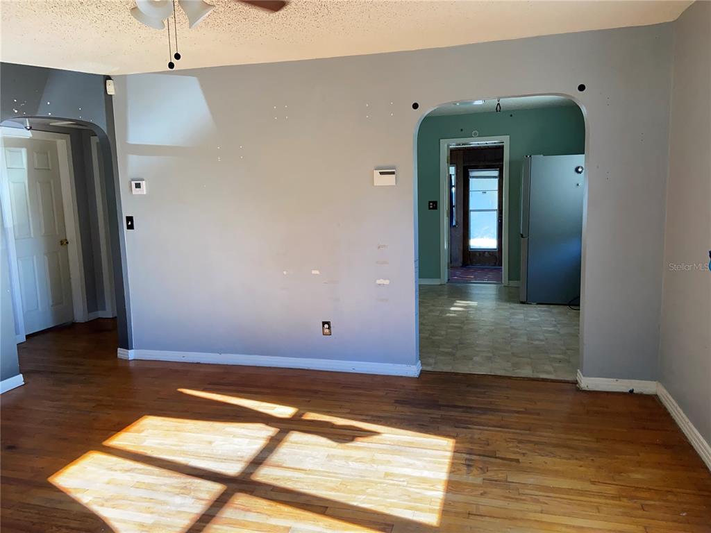 608 Channing Road Lakeland, FL 33805 - Photo 6 of 36 Gallery Image 6