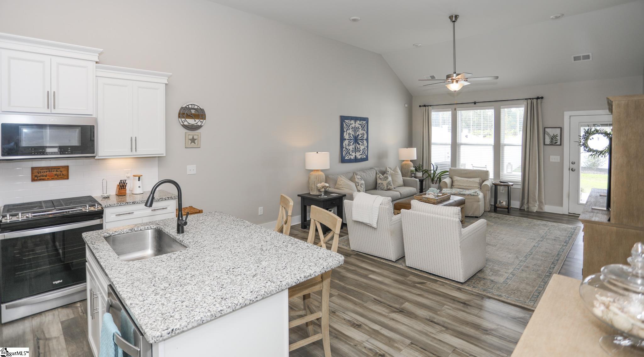 1128 Cobbler Lane Boiling Springs, SC 29316 - Photo 14 of 42