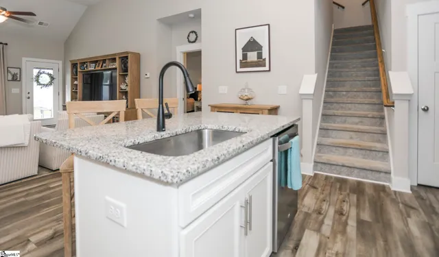 $268,800 | 1128 Cobbler Lane, Boiling Springs, SC 29316