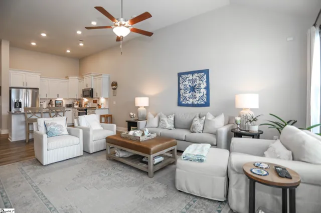 $268,800 | 1128 Cobbler Lane, Boiling Springs, SC 29316