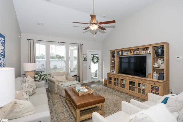 $268,800 | 1128 Cobbler Lane, Boiling Springs, SC 29316