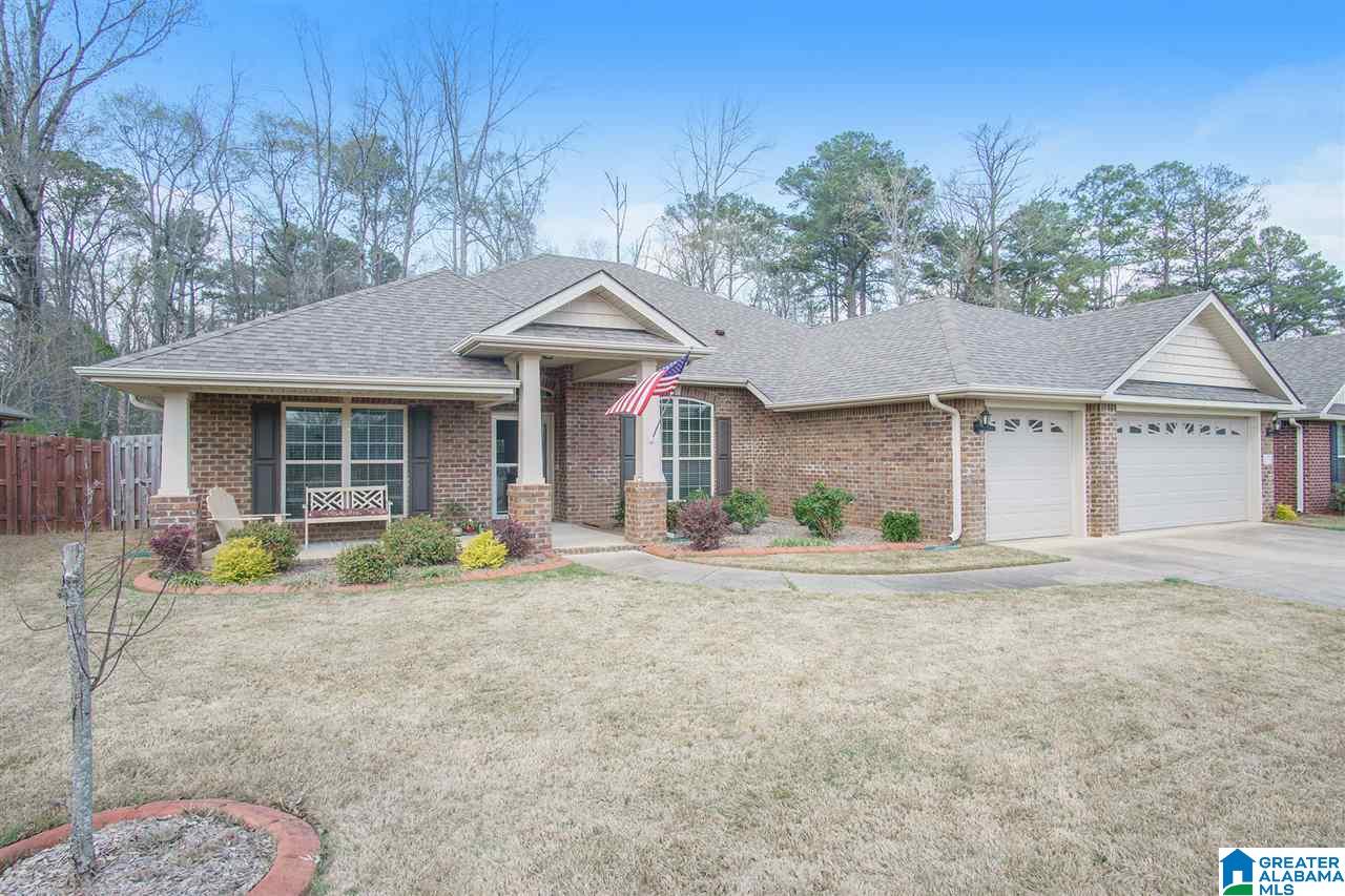 173 Golden Meadows Drive Alabaster, AL 35007 - Photo 2 of 40