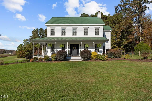 $1,100,000 | 220 Epps Clark Road, Siler City, NC 27344