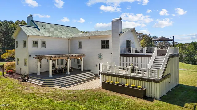 $1,100,000 | 220 Epps Clark Road, Siler City, NC 27344