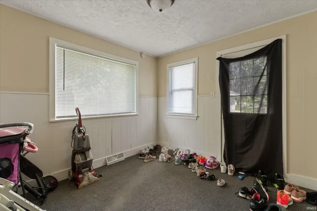 $248,000 | 542 West 4th Street, Mishawaka, IN 46544