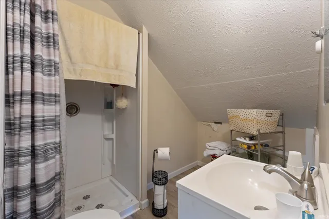 $248,000 | 542 West 4th Street, Mishawaka, IN 46544