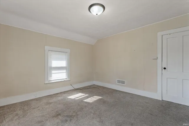 $229,900 | 542 West 4th Street, Mishawaka, IN 46544